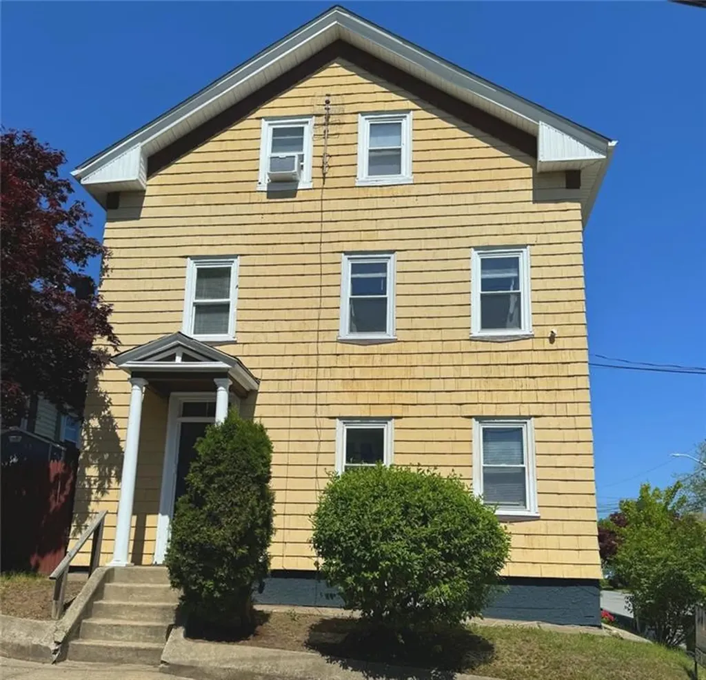 884 River Avenue Providence RI 02908