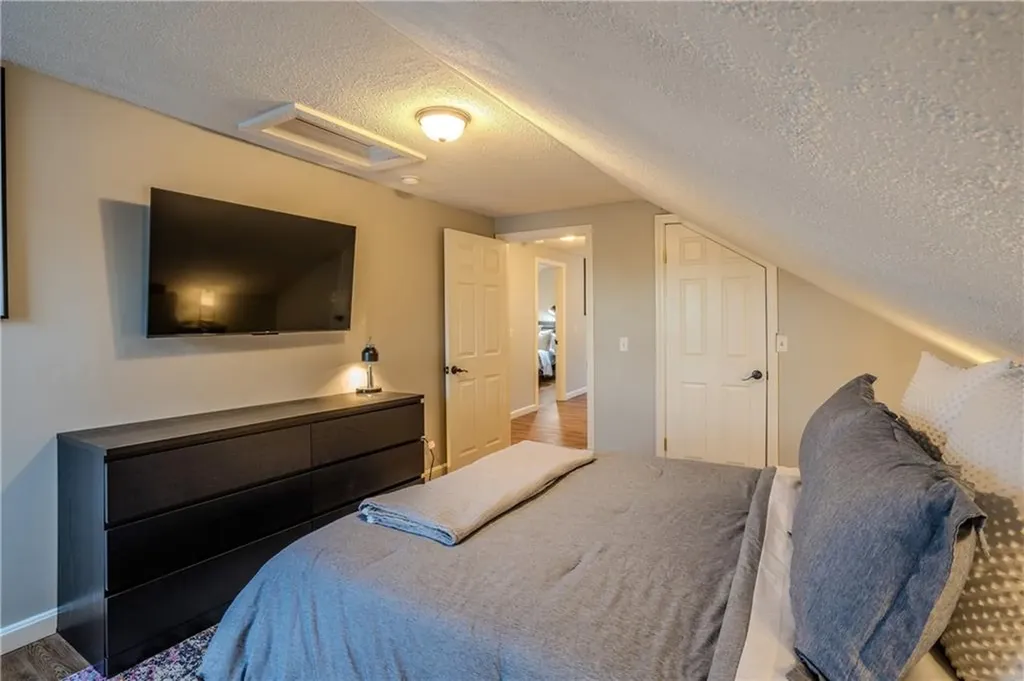 884 River Avenue Providence RI 02908