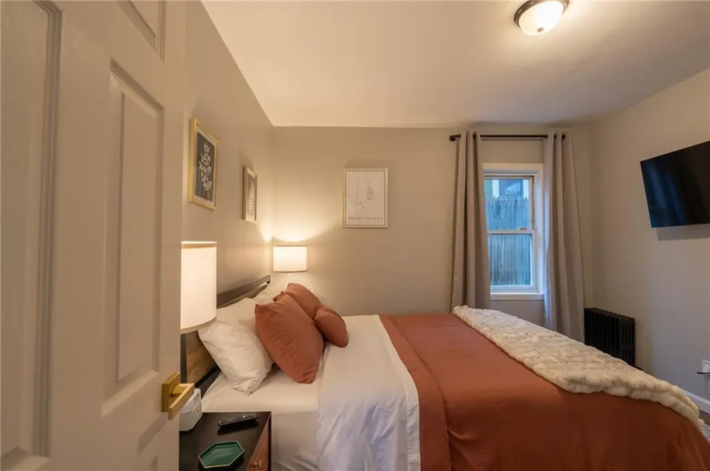 884 River Avenue Providence RI 02908