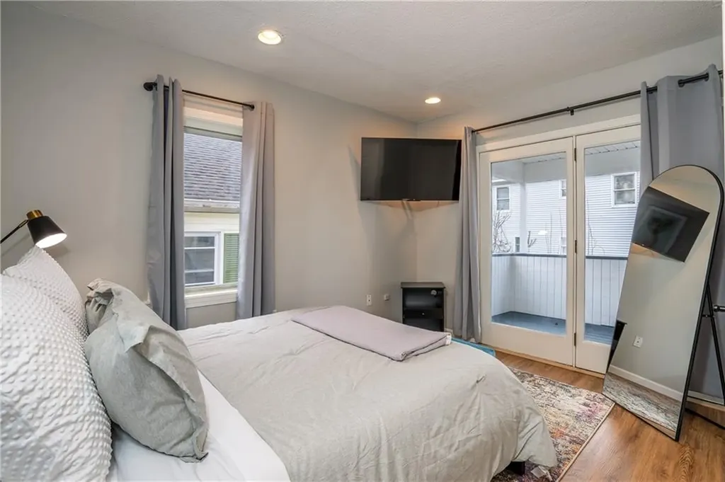 884 River Avenue Providence RI 02908