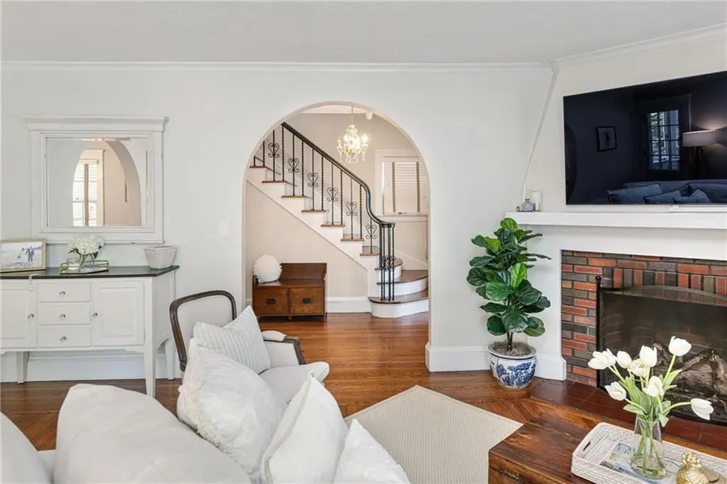 348 Slater Avenue Providence RI 02906
