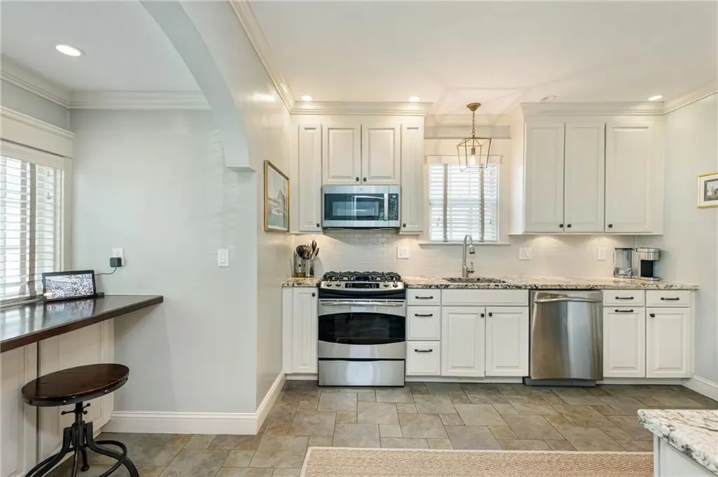348 Slater Avenue Providence RI 02906