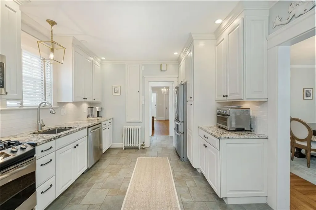 348 Slater Avenue Providence RI 02906