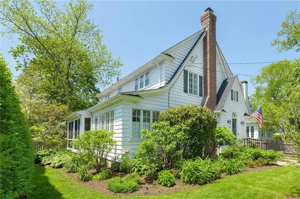 348 Slater Avenue Providence RI 02906