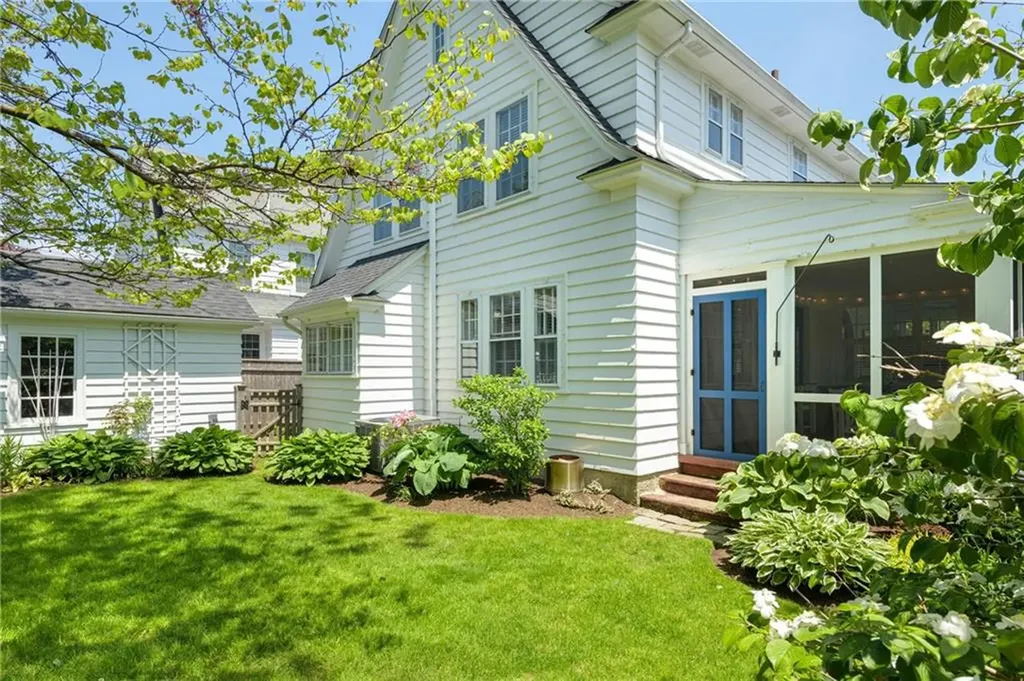 348 Slater Avenue Providence RI 02906
