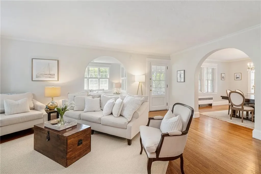348 Slater Avenue Providence RI 02906