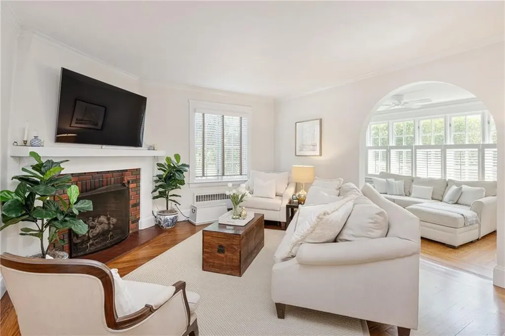 348 Slater Avenue Providence RI 02906