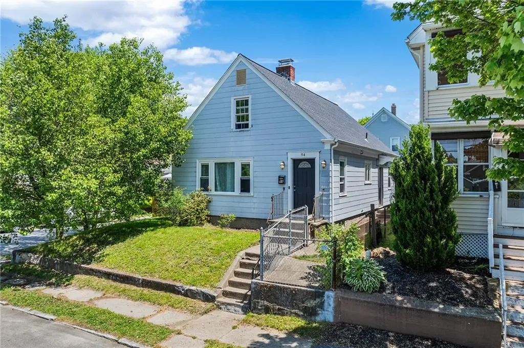 94 Orchard Street Cranston RI 02910