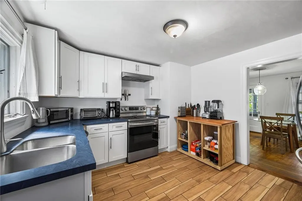 94 Orchard Street Cranston RI 02910
