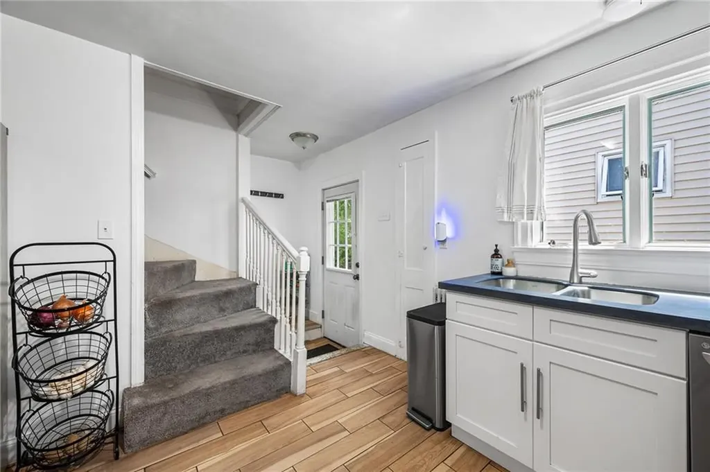 94 Orchard Street Cranston RI 02910