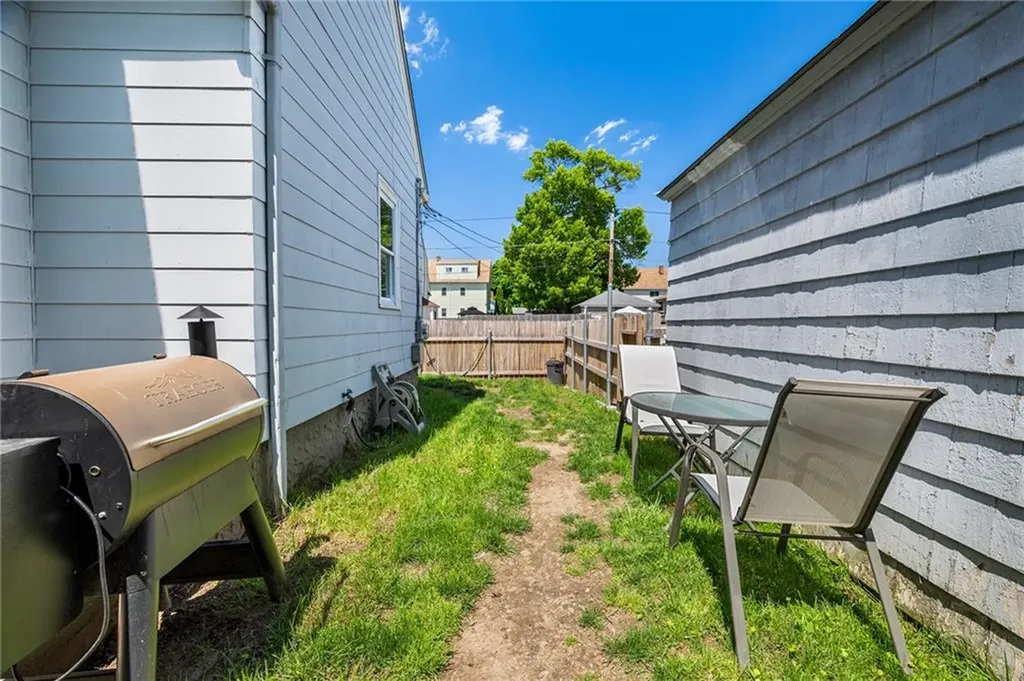 94 Orchard Street Cranston RI 02910