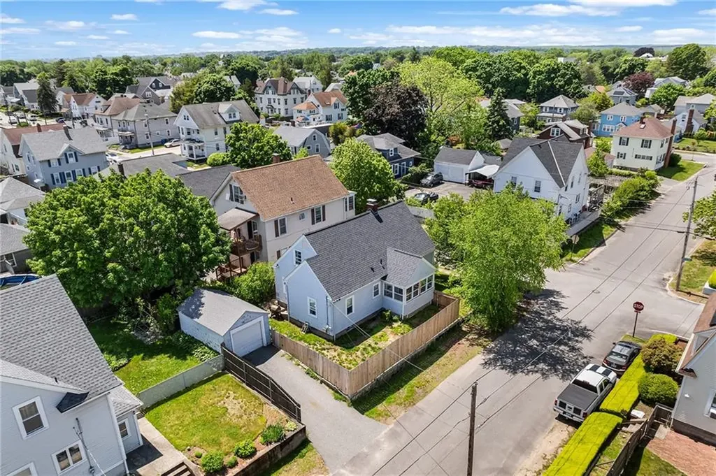 94 Orchard Street Cranston RI 02910
