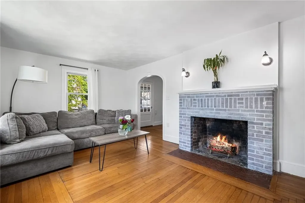 94 Orchard Street Cranston RI 02910