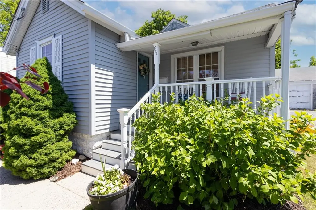 65 Dana Street Woonsocket RI 02895