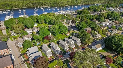 12 Duke Street East Greenwich RI 02818