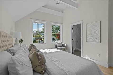 12 Duke Street East Greenwich RI 02818