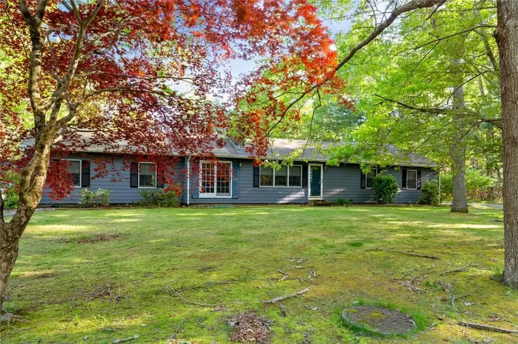 1640 Shermantown Road North Kingstown RI 02874