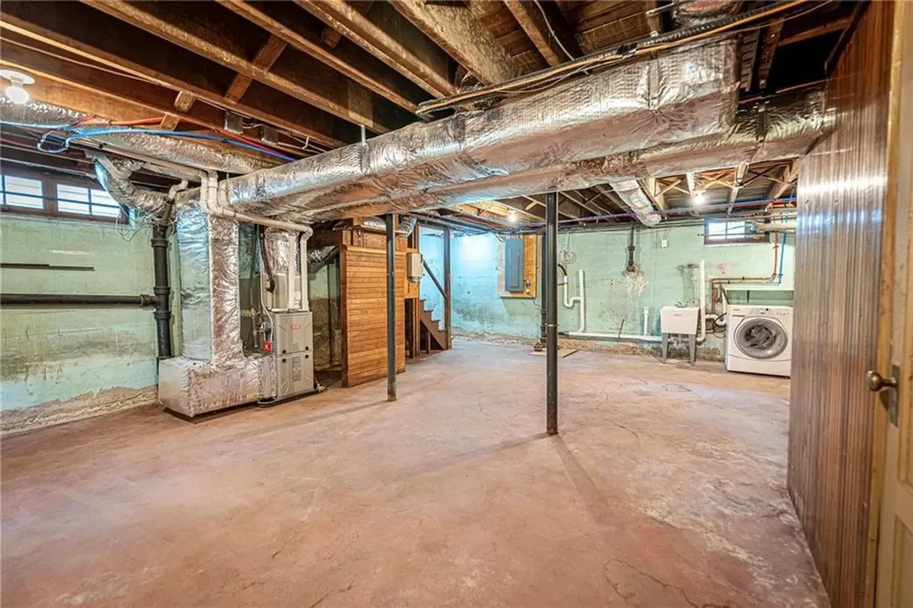 152 Chace Avenue Providence RI 02906