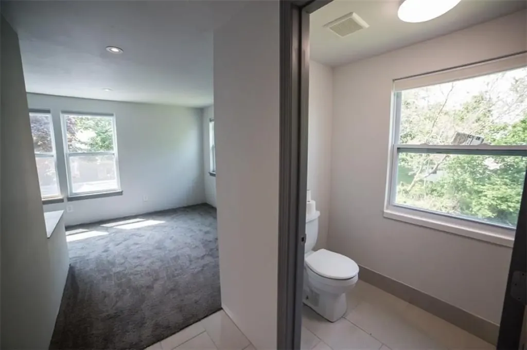 107 Tallman Avenue Portsmouth RI 02871