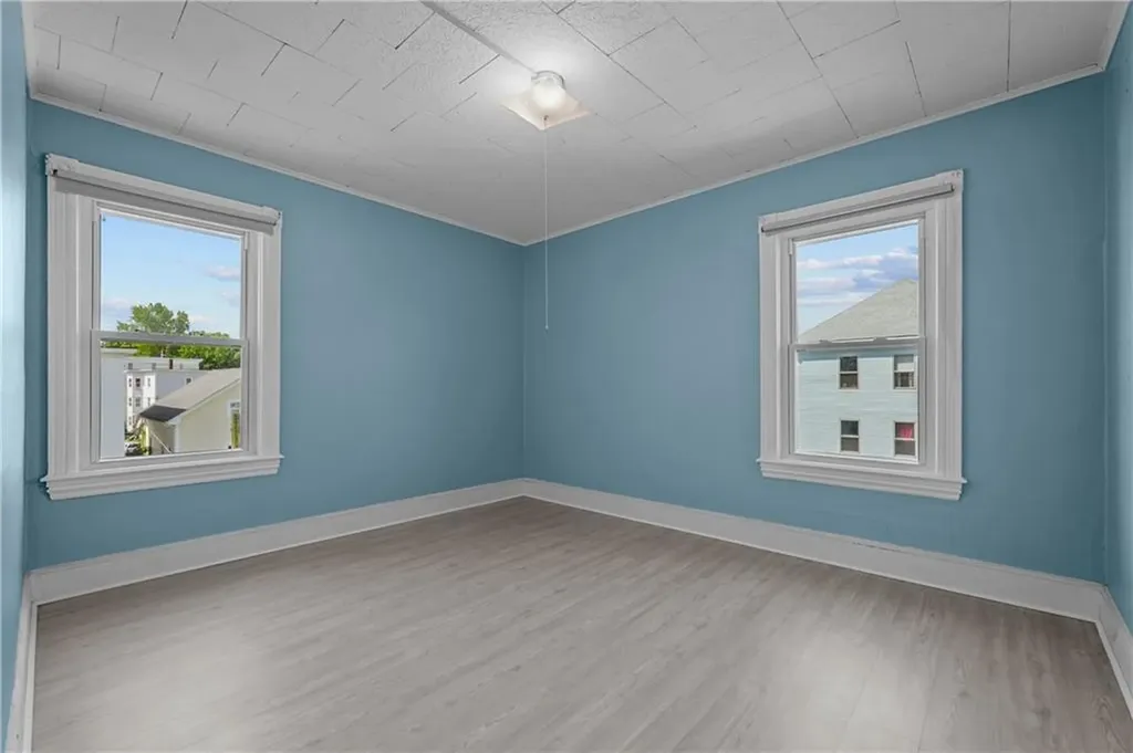 122 Sylvian Street Central Falls RI 02863