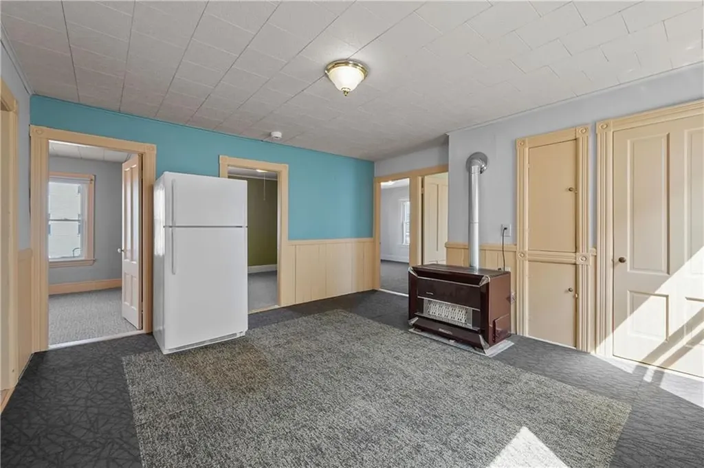 122 Sylvian Street Central Falls RI 02863