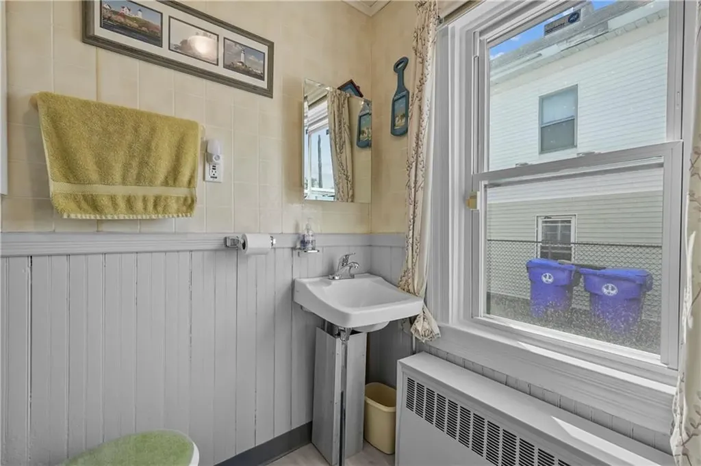 122 Sylvian Street Central Falls RI 02863