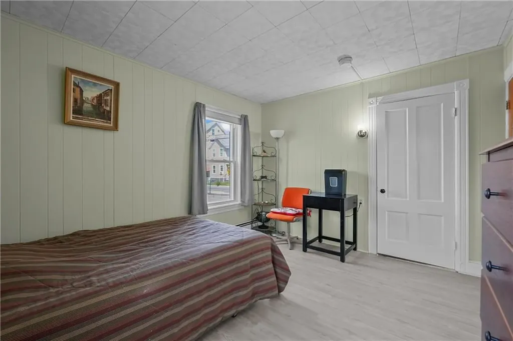 122 Sylvian Street Central Falls RI 02863