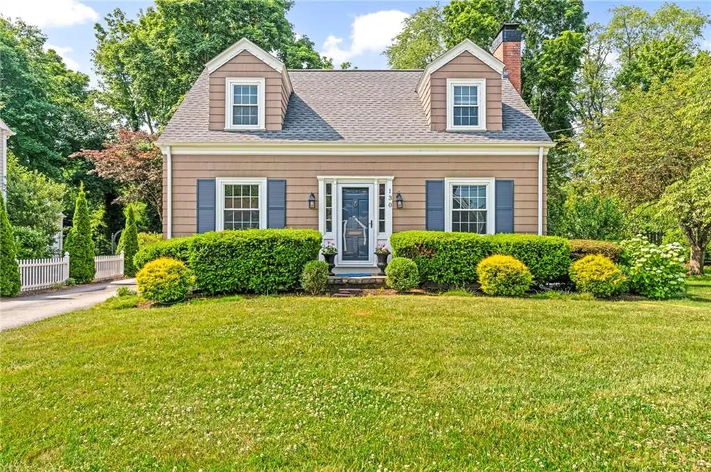130 Ferry Lane Barrington RI 02806