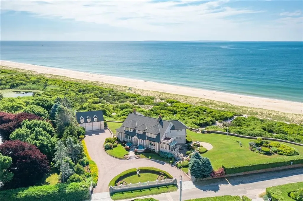 8 Manatuck Avenue Westerly RI 02891
