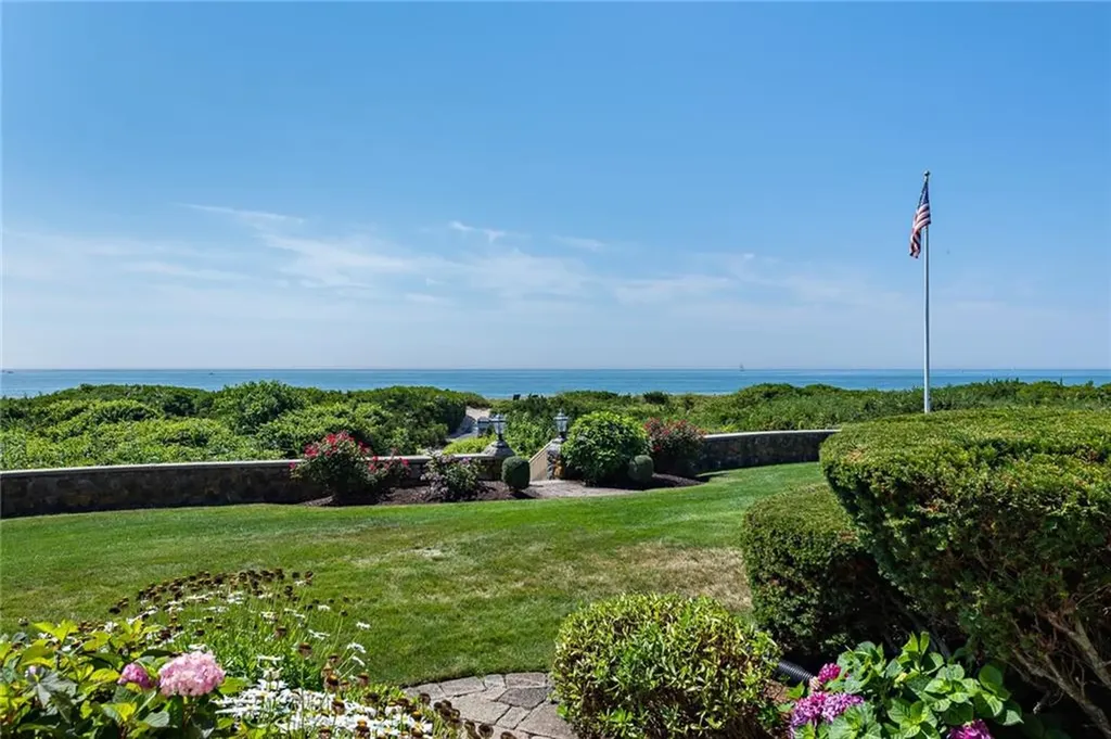 8 Manatuck Avenue Westerly RI 02891