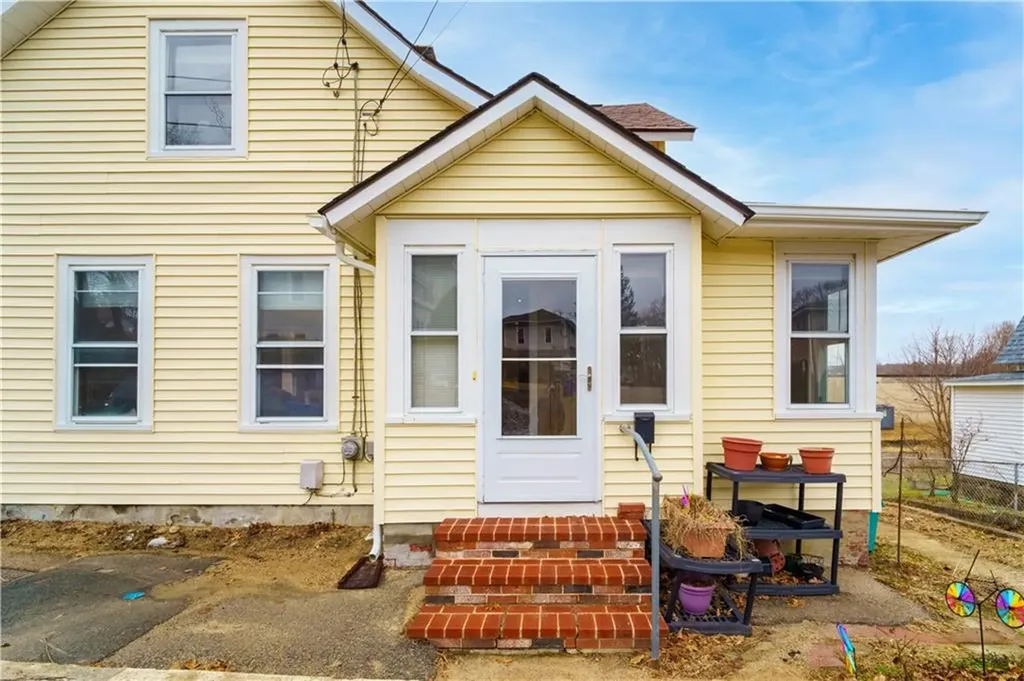 12 Walker Street West Warwick RI 02893