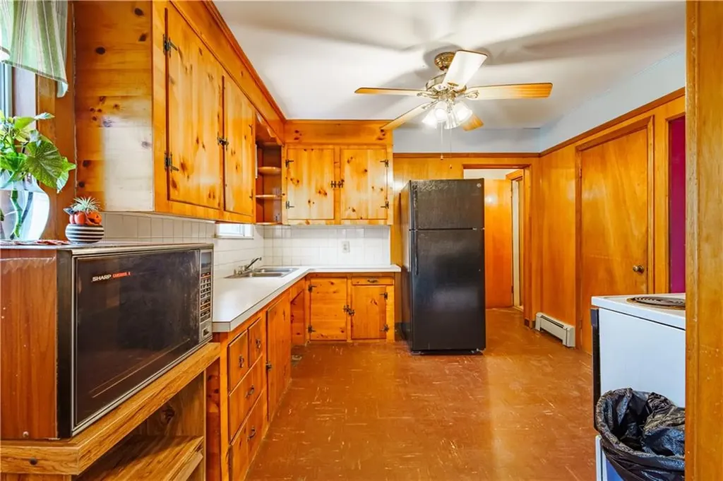 12 Walker Street West Warwick RI 02893
