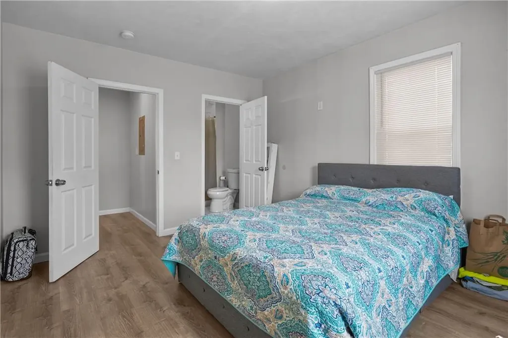 12 Magnolia Street Pawtucket RI 02860