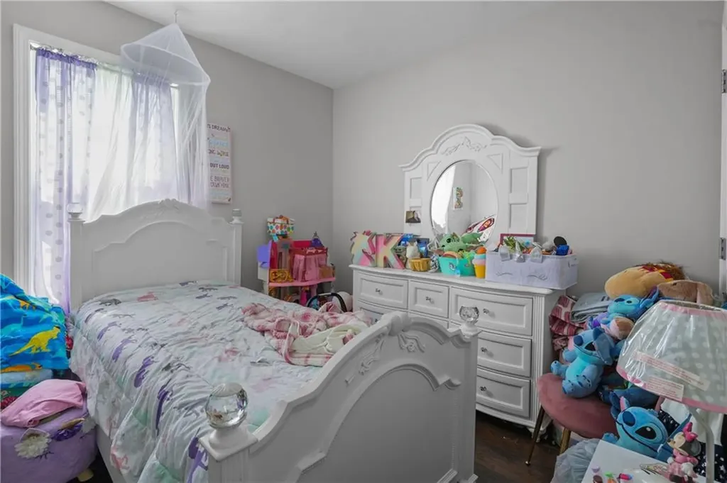 12 Magnolia Street Pawtucket RI 02860