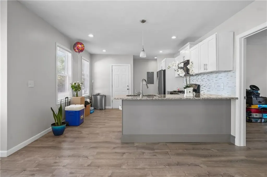 12 Magnolia Street Pawtucket RI 02860