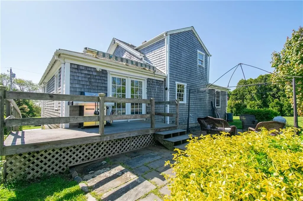 37 Independence Court Portsmouth RI 02871