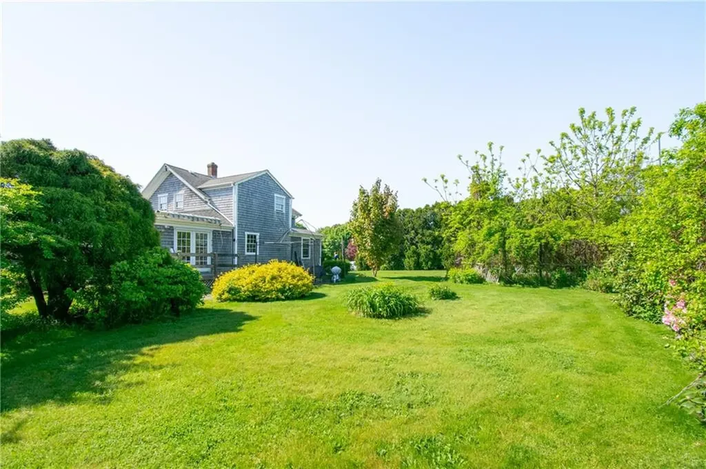 37 Independence Court Portsmouth RI 02871