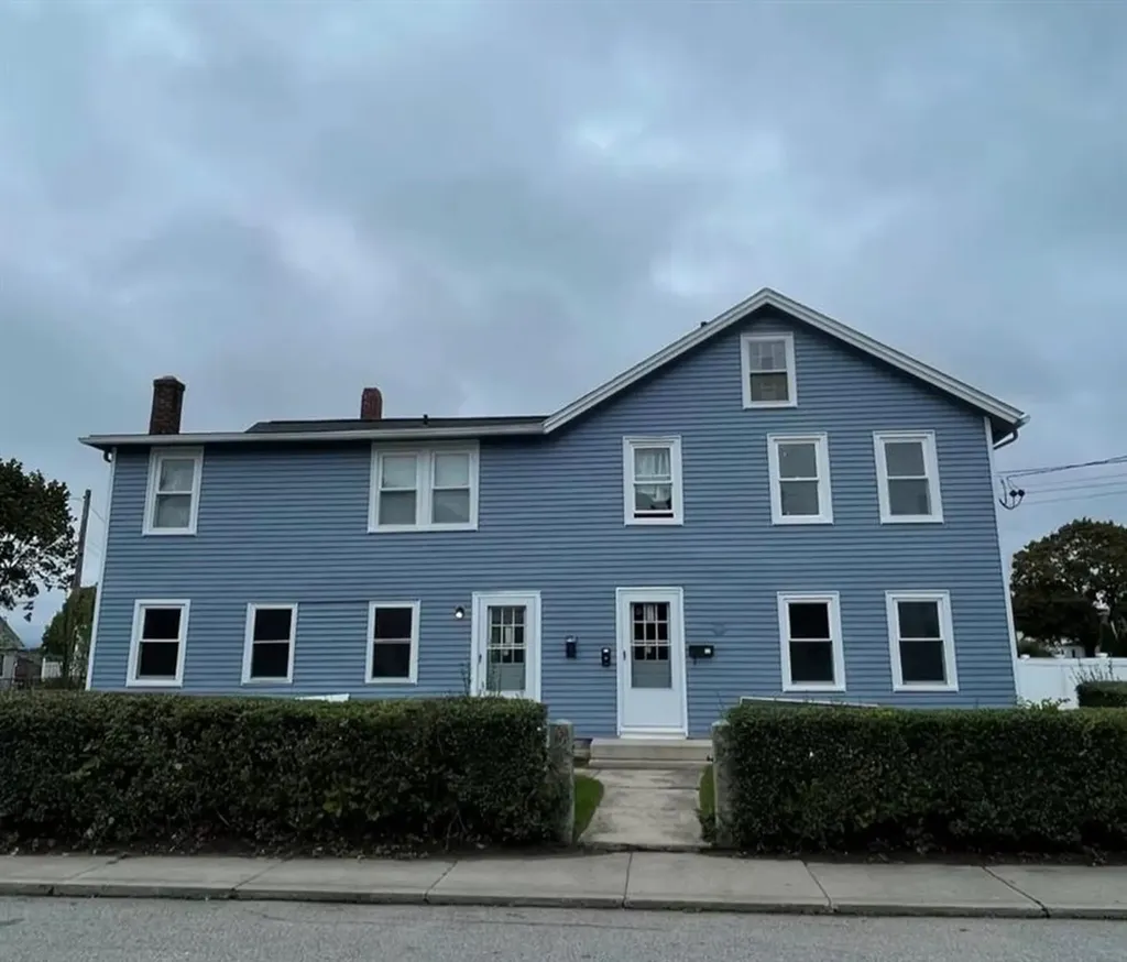 9 West Street Westerly RI 02891