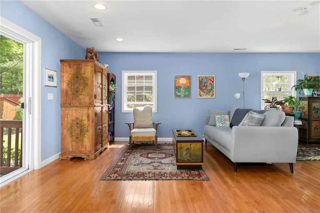 200 East Shore Drive Exeter RI 02822