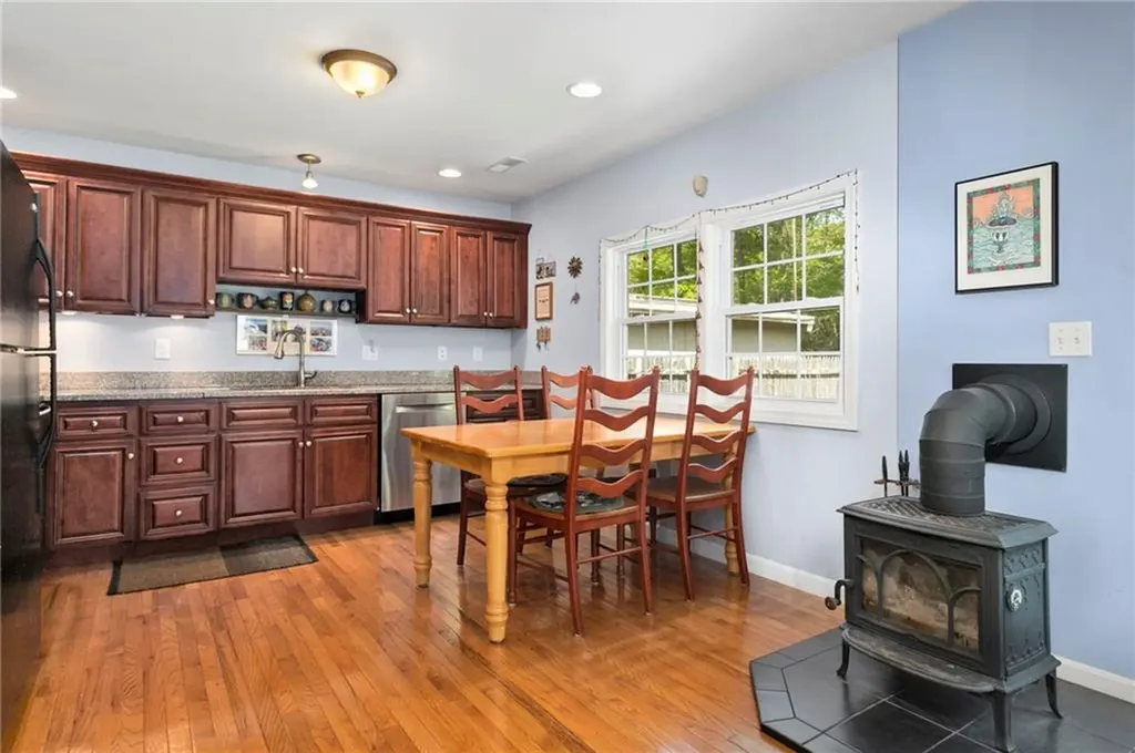 200 East Shore Drive Exeter RI 02822