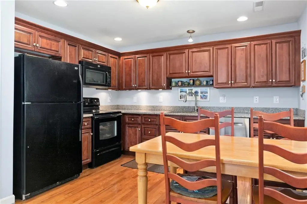 200 East Shore Drive Exeter RI 02822