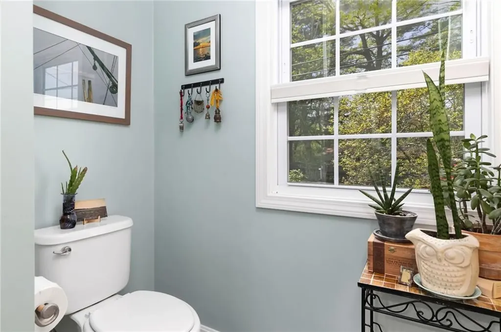 200 East Shore Drive Exeter RI 02822