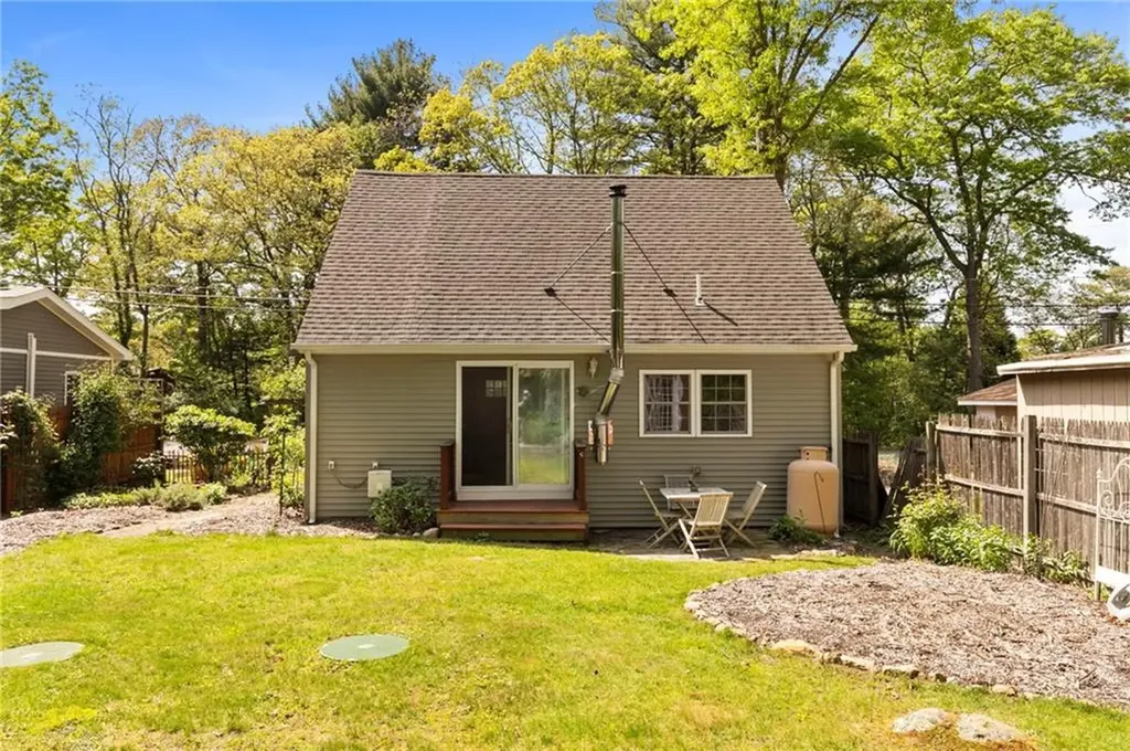200 East Shore Drive Exeter RI 02822