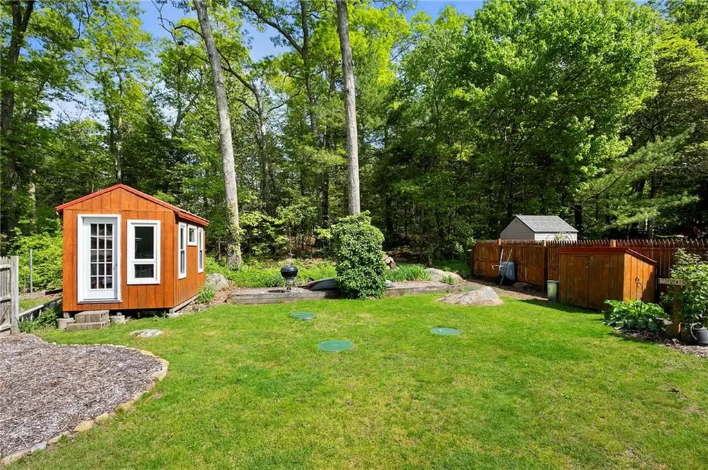 200 East Shore Drive Exeter RI 02822