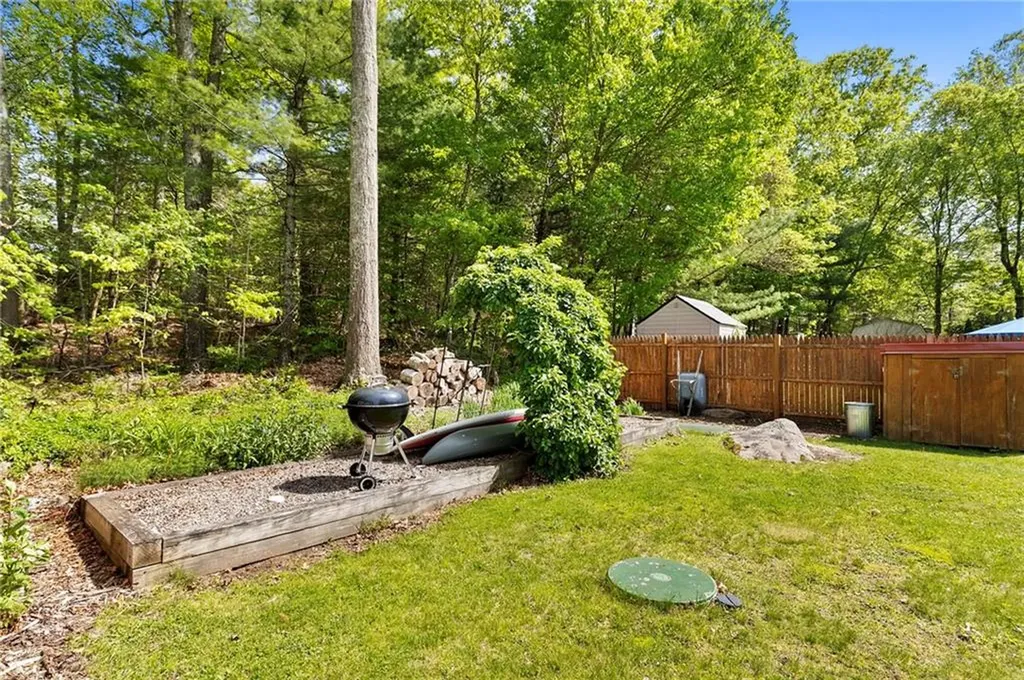 200 East Shore Drive Exeter RI 02822