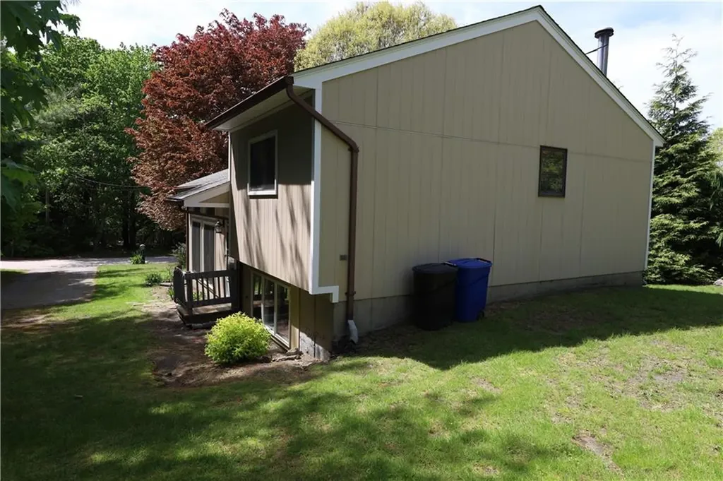 402 Sampan Avenue Jamestown RI 02835