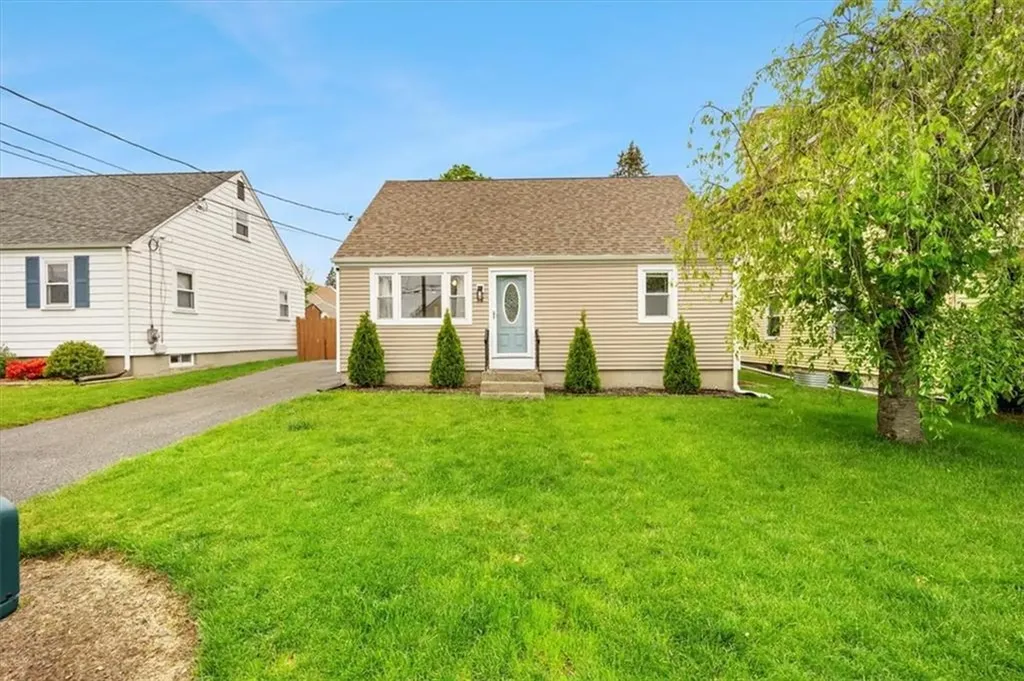 38 E Barrows Street Cumberland RI 02864