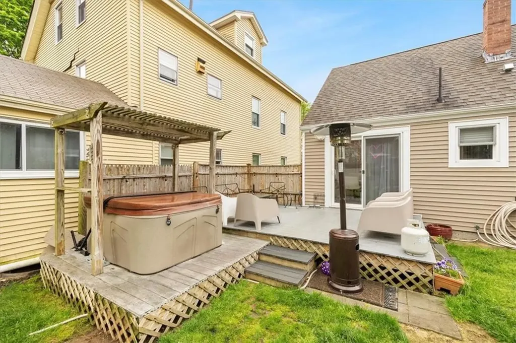 38 E Barrows Street Cumberland RI 02864