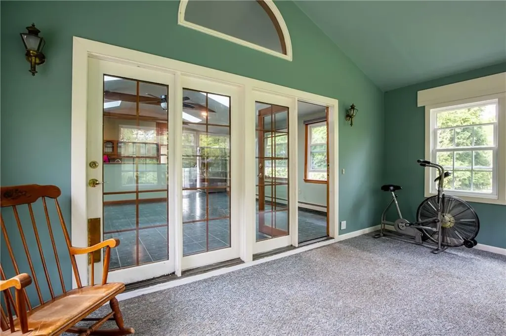 25 Cheryl Avenue Portsmouth RI 02871