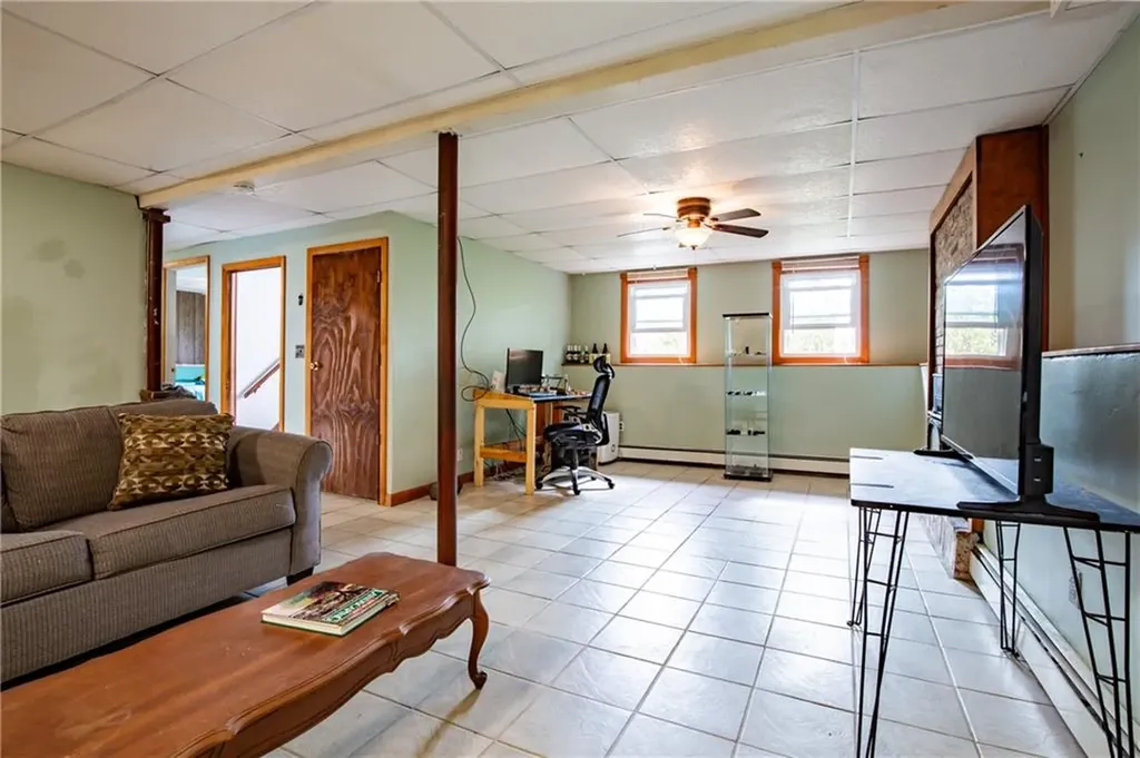 25 Cheryl Avenue Portsmouth RI 02871